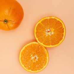 Sonnengereifte Bio-Orangen aus Griechenland